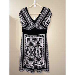 Ronni Nicole Y2K Black White Scarf Print V-Neck Cap Sleeve Dress Womens 8